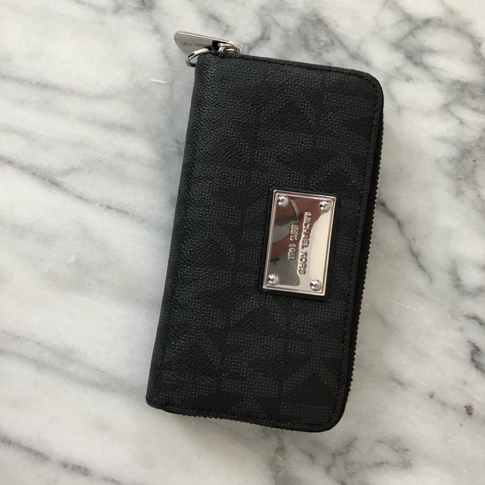 Micheal Kors Wallet